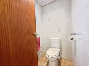 WC- click for photo gallery